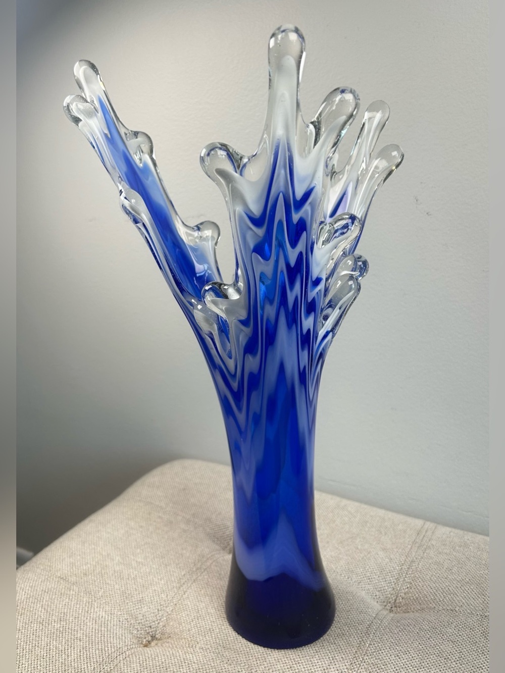 Murano Cobalt Blue & White Splash Vase Vintage 15’ Frozen Leaf Look Great Cond! - Picture 4 of 12